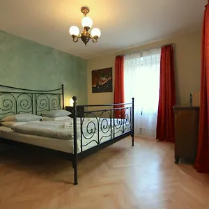  Apartment Mala Strana 1